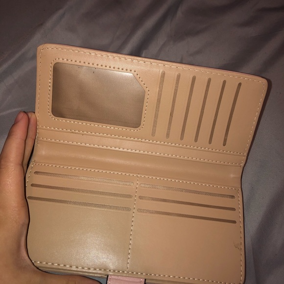 Ladies wallet - Picture 4 of 5